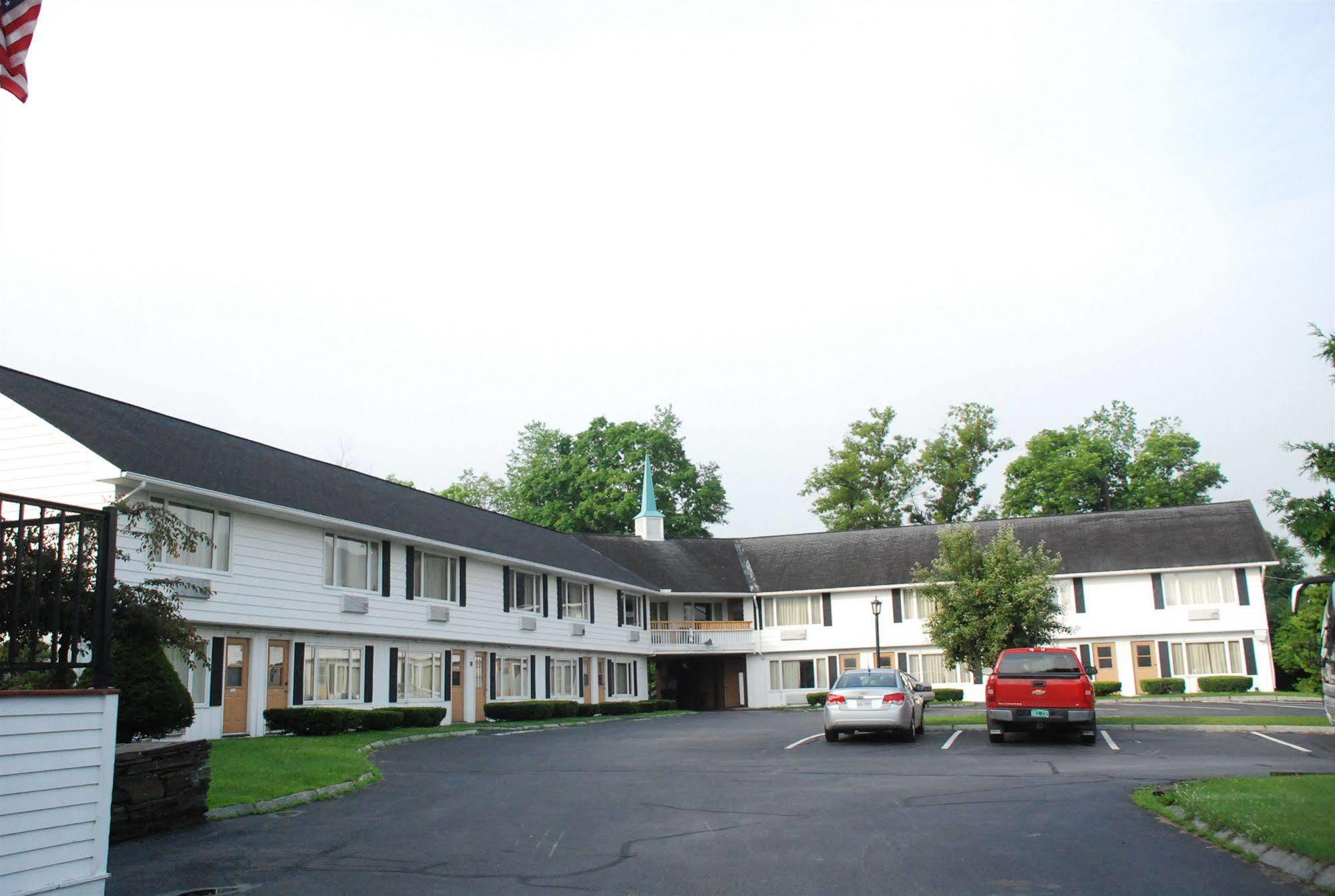 New World Inn Barre Exteriör bild