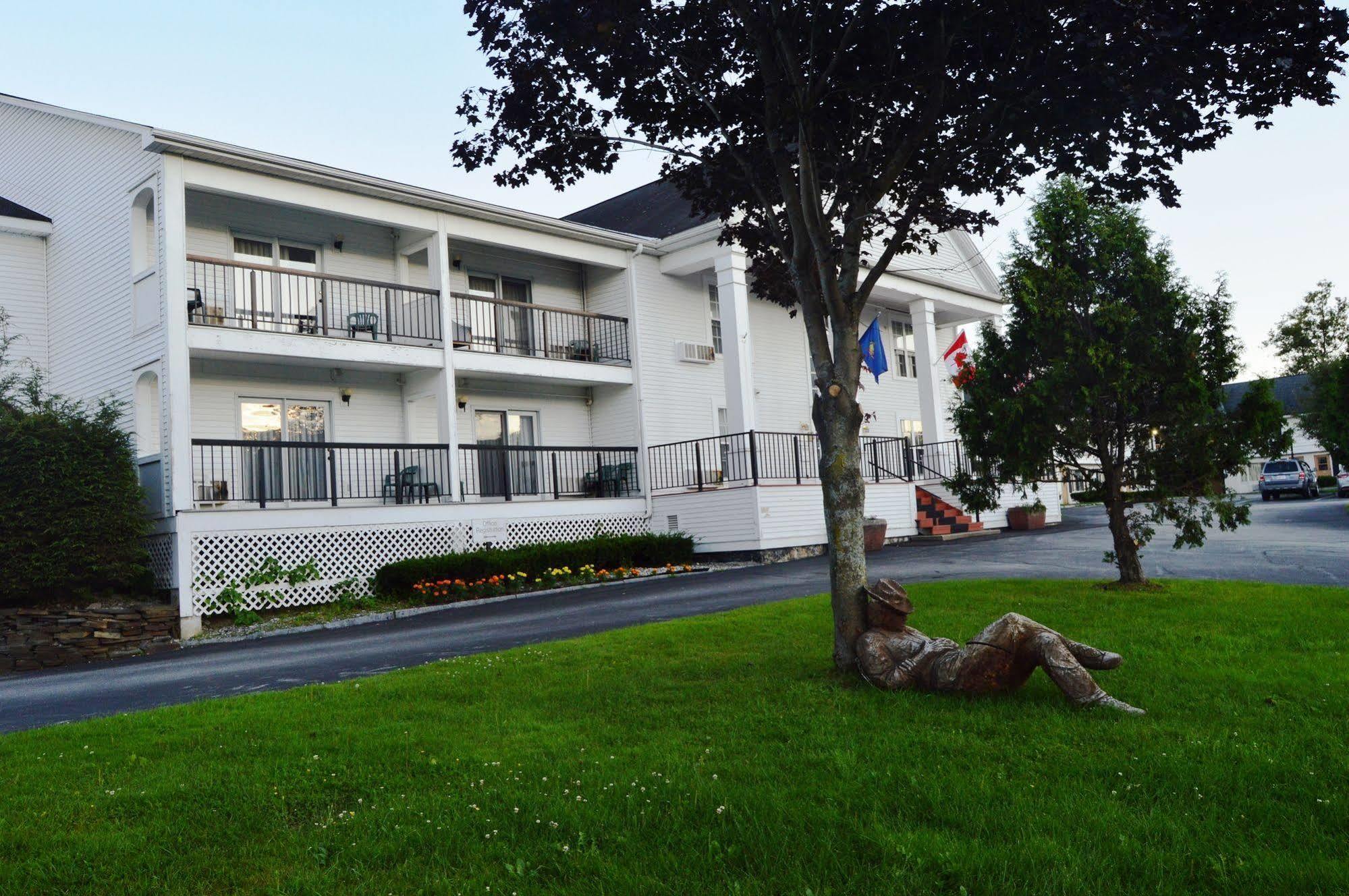 New World Inn Barre Exteriör bild