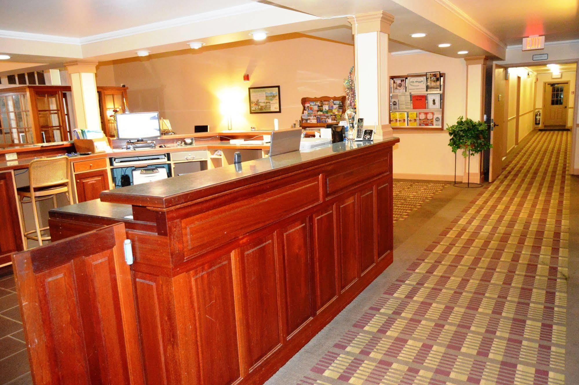 New World Inn Barre Exteriör bild